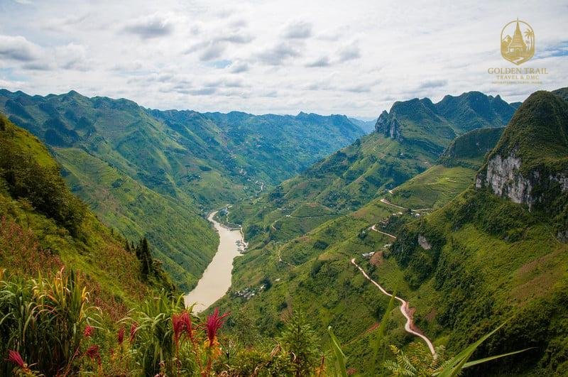 Off the Beaten Track North Vietnam 8 Days | Ha Giang, Ba Be & Sapa